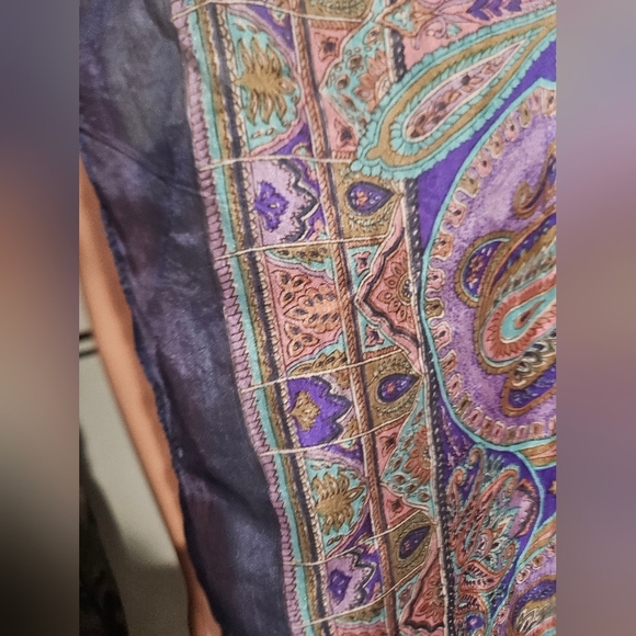 Vintage 100% Pure Silk Paisley Scarf Shawl Wrap Boho Resort  Vintage 100% Pure Silk Paisley Scarf Shawl Wrap Boho Resort Cover Up. Purple